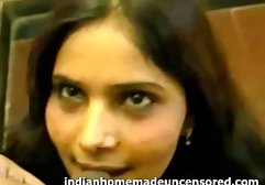 نوجوان بیدمشک طعنه های غریبه را در معرفی کانال های سکسی در تلگرام طول فتوشاپ می کشد