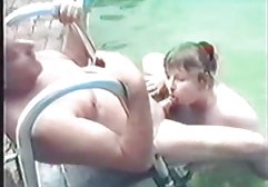 دکمه های سیاه Delicius که کانال های سکسی سروش جوجه های سیاه را می چشد