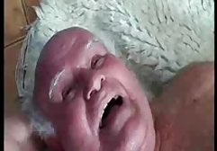 پیرمرد عضویت کانال سکسی تلگرام لعنتی یک شلخته ورزش در یک نوار